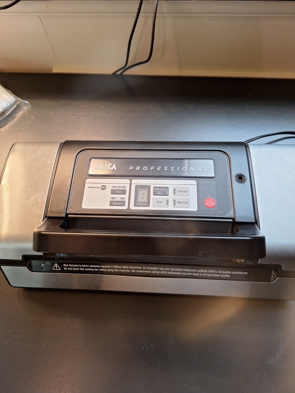 Twee x Laica Professional vacuümmachine - gebruikt in kaaswi, Ophalen of Verzenden, Gebruikt