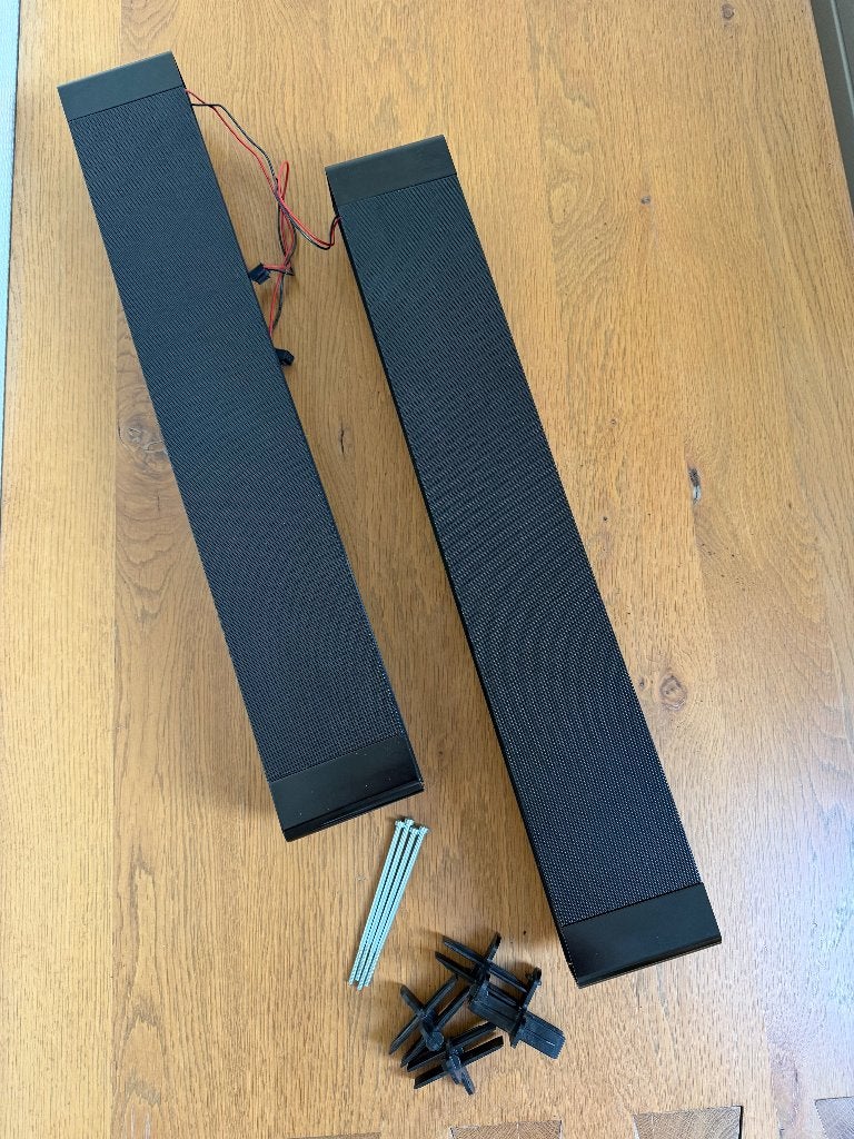 Loewe stereo speakers Individual 40 Compose Aluminium black, Stereo speakers, Gebruikt, Inclusief kabels, Ophalen