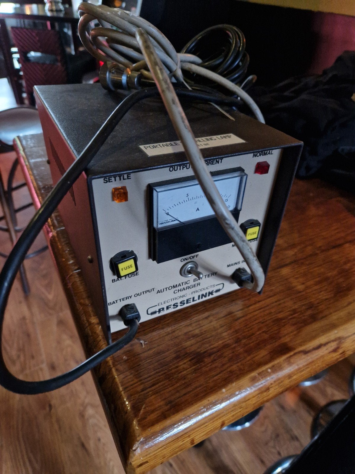 Besselink Automatische Acculader 24V 6A, Ophalen of Verzenden, Gebruikt