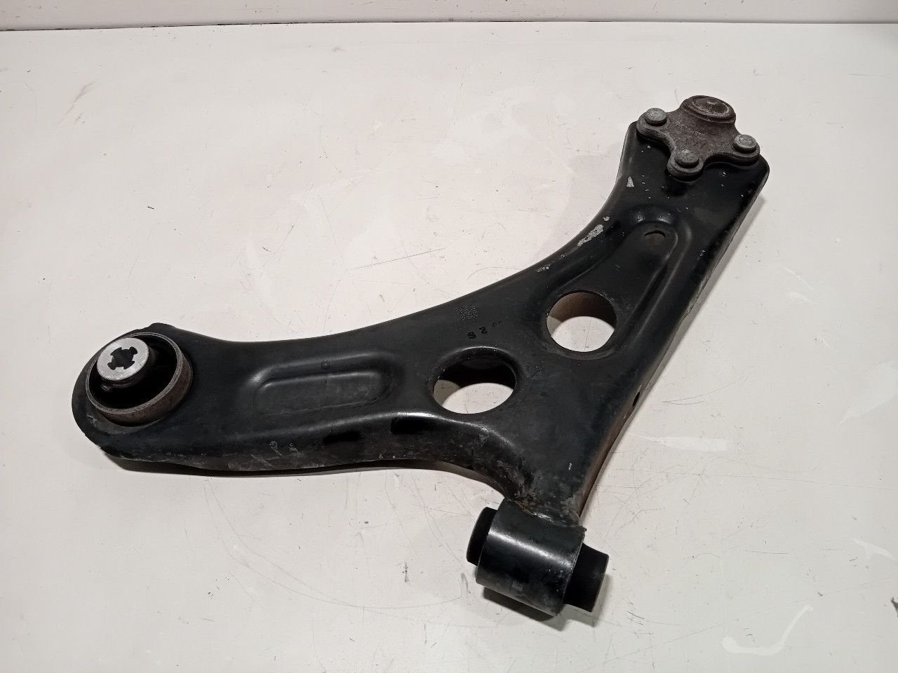 Draagarm rechts voor Opel Corsa, Onderdelen@venauto.nl, Van der Ven Autorecycling B.V., Gebruikt, Ettenseweg 76, 4706 PB Roosendaal, The Netherlands