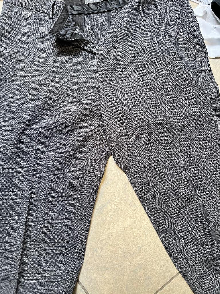 Zomerbroek, Zwart, Overige maten, Ophalen of Verzenden, Zo goed als nieuw