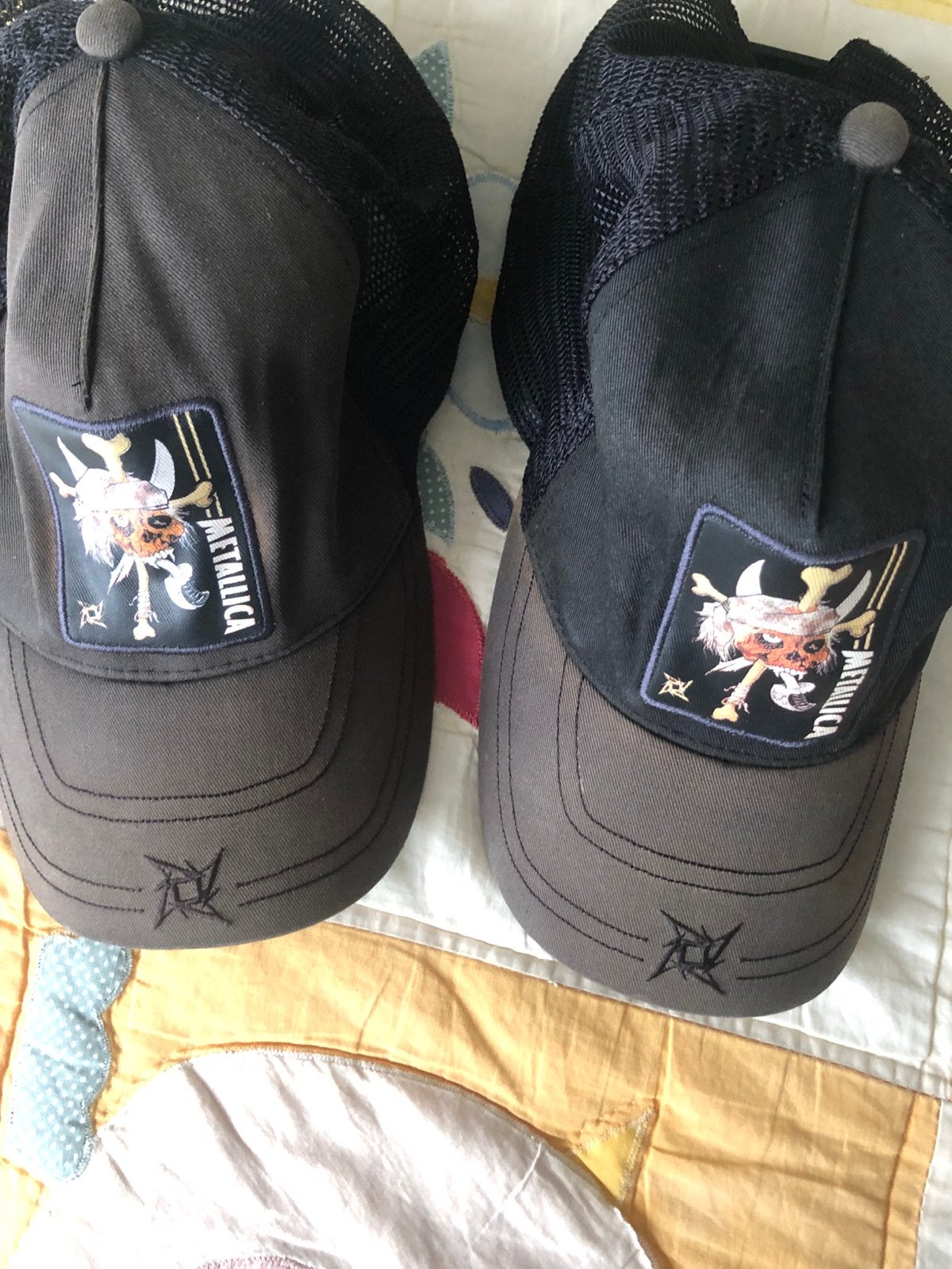 Metallica Bio-Domes Headgear Trucker Caps (2 stuks), Ophalen of Verzenden, Gedragen, One size fits all, Pet