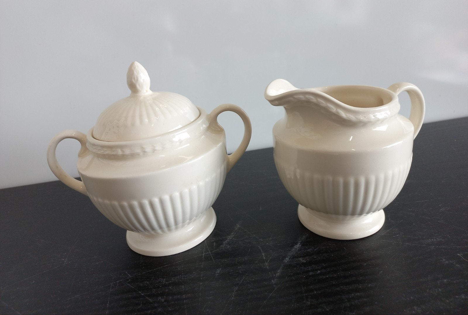 Wedgwood Edme melkkannetje en suikerpotje, Ophalen of Verzenden, Zo goed als nieuw