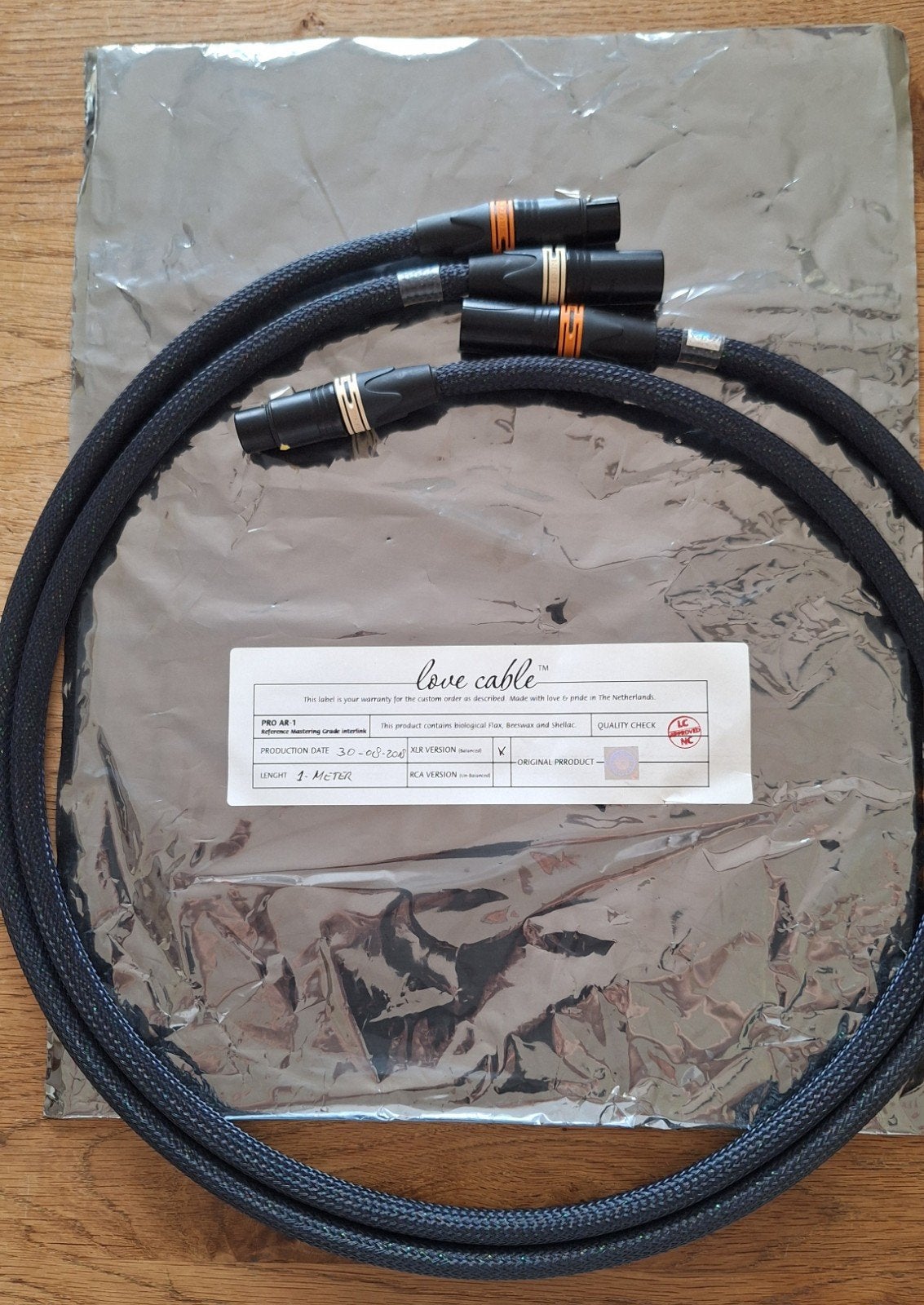 Lovecable Pro AR-1 gebalanceerde XLR interlink kabel, Ophalen of Verzenden, Zo goed als nieuw, Minder dan 2 meter, Interlink-kabel