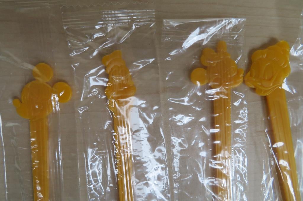 4 Disney lepeltjes (Goofy, Mickey, Minnie, Oma Duck), Ophalen of Verzenden, Overige figuren, Nieuw, Overige typen