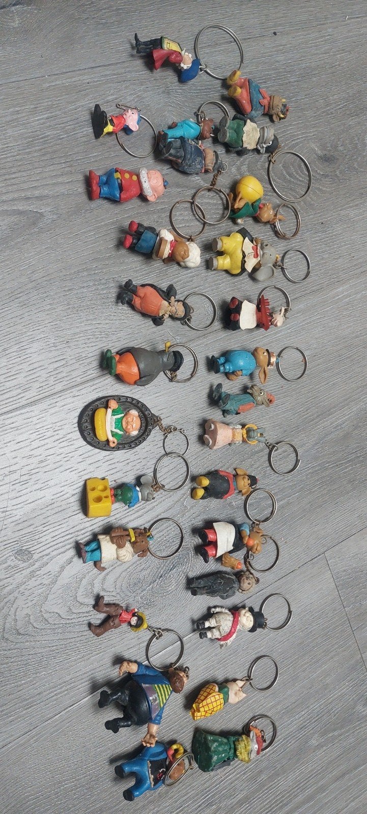 28 sleutelhangers o.a. Flipje tiel., Ophalen of Verzenden, Gebruikt