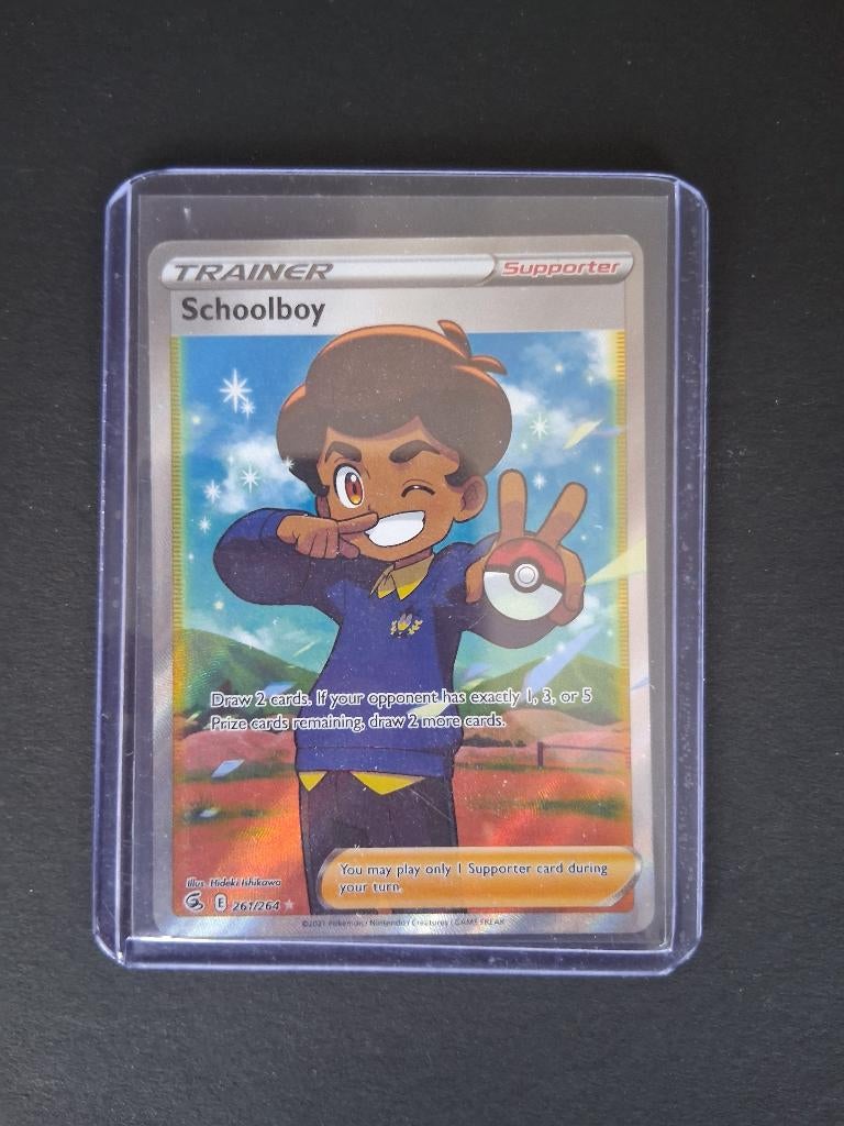 Trainer Schoolboy 261/264 (Fusion Strike) NM, Ophalen of Verzenden, Nieuw, Losse kaart, Foil