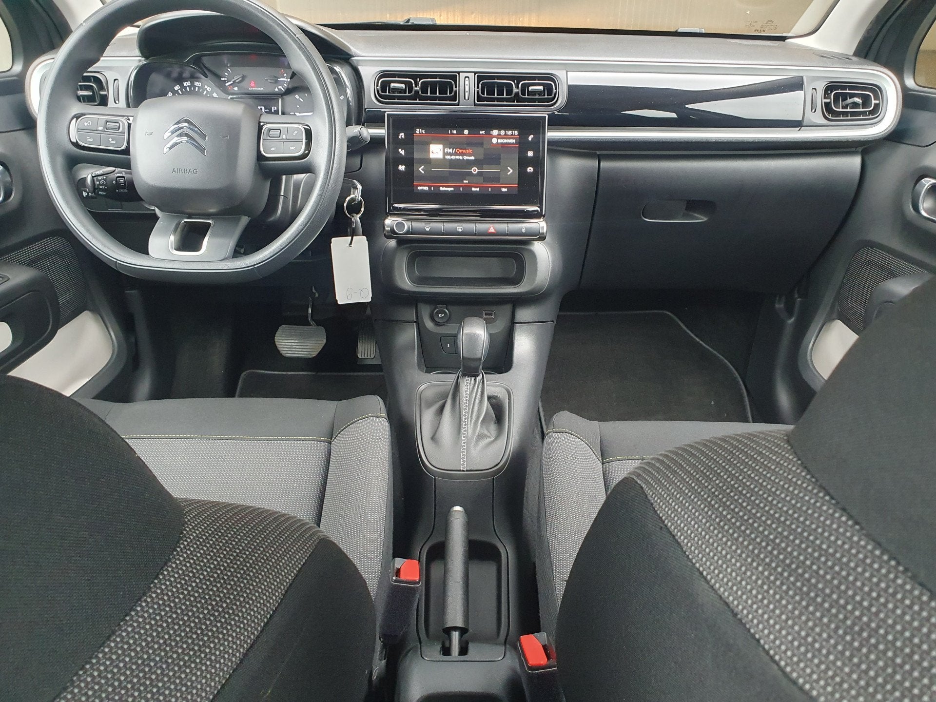 Citroën C3 1.2 PureTech S&S Feel NAVI/CRUISE/AIRCO ., Auto's, Citroën, Gebruikt, Euro 6, 1199 cc, 49 €/maand