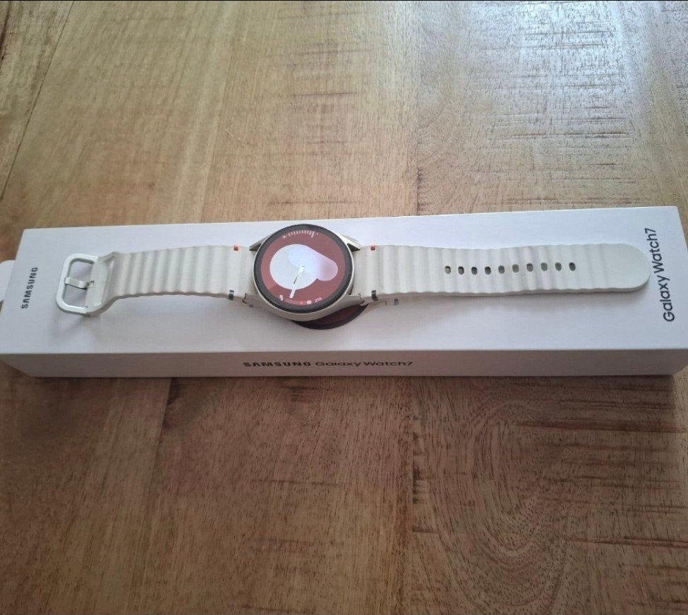 Samsung Galaxy Watch 7, Ophalen of Verzenden, Zo goed als nieuw, Kunststof, Overige merken
