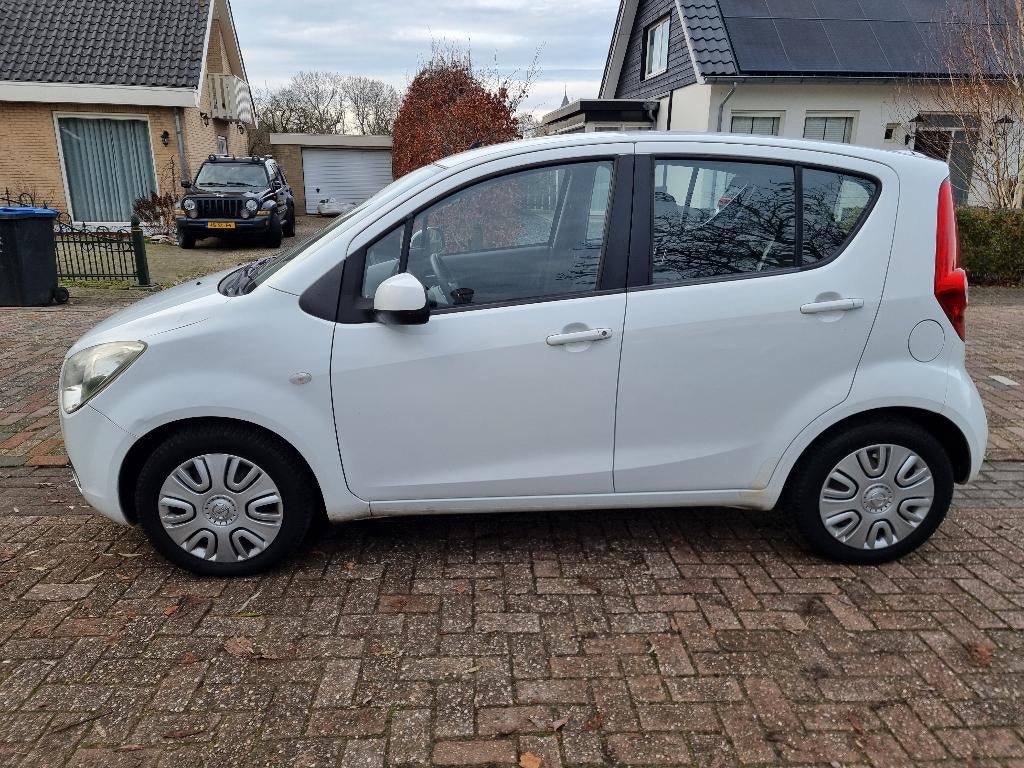 Opel Agila 1.0 12V Edition, airco, navigatie, zuinige auto., Auto's, Euro 5, Stof, 31 €/maand, 0 kg