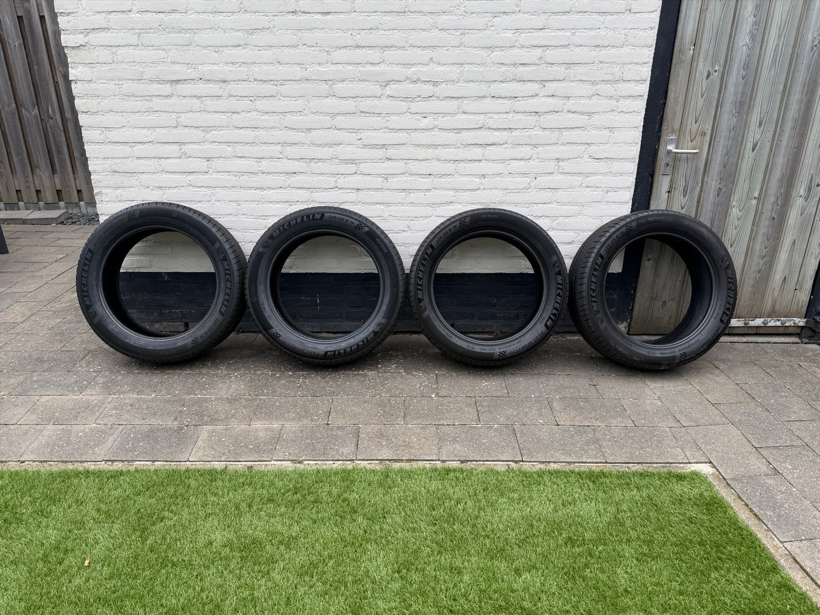 Michelin Pilot Sport 4 SUV 225/55 R19 Ford Kuga PHEV, Gebruikt, Band(en), Terreinwagen, Ophalen