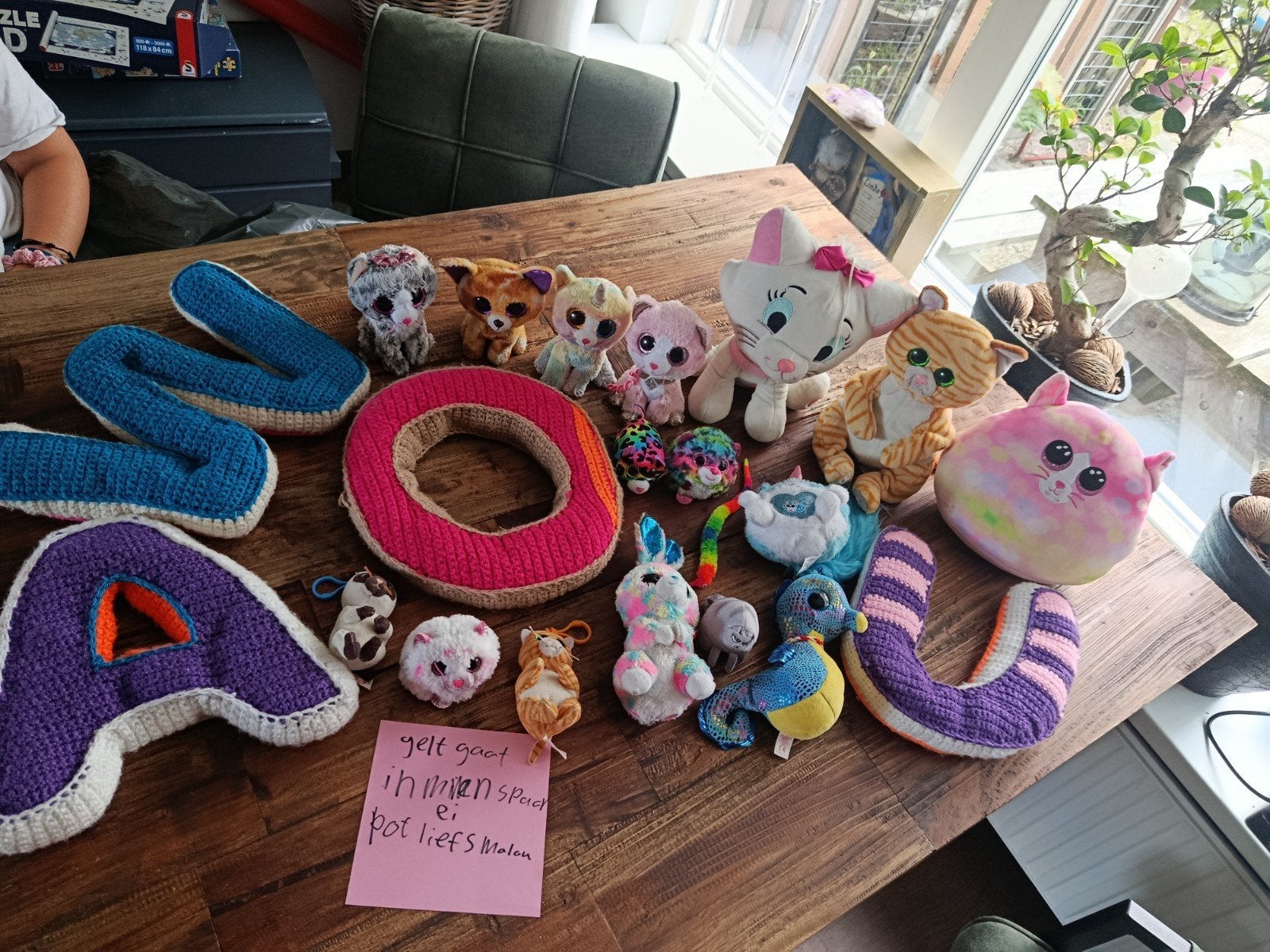 Diverse knuffels en gehaakte letters - Zo goed als nieuw, Kinderen en Baby's, Disney, Ophalen of Verzenden, Wit, Ty
