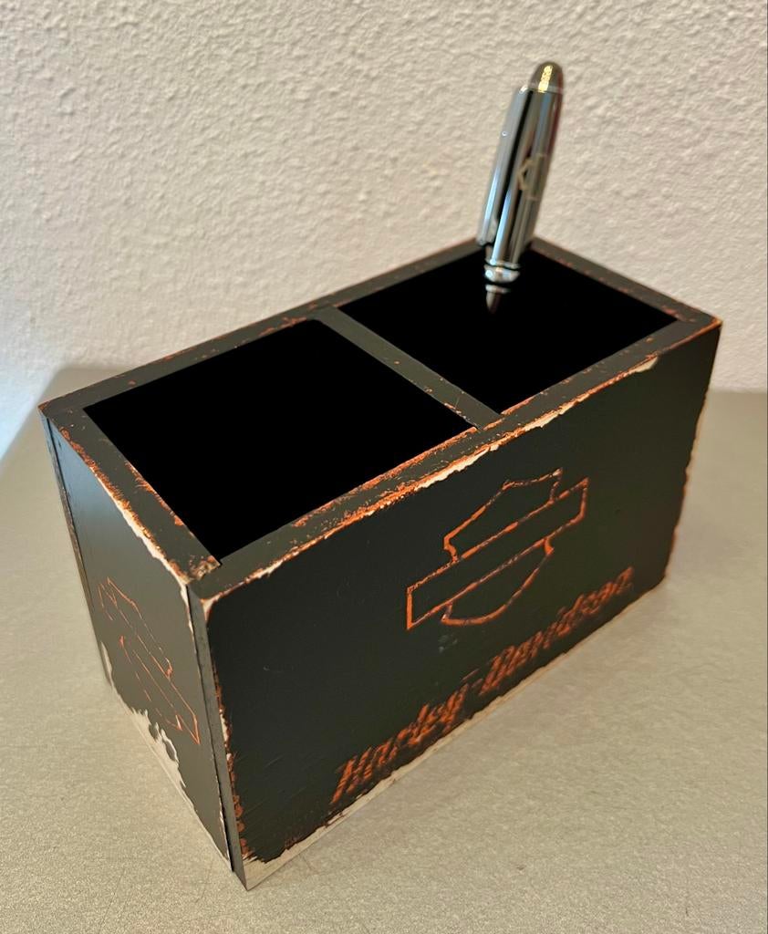 Harley Davidson pennen/onderdelen bakje, Ophalen of Verzenden, Gebruikt, Motoren