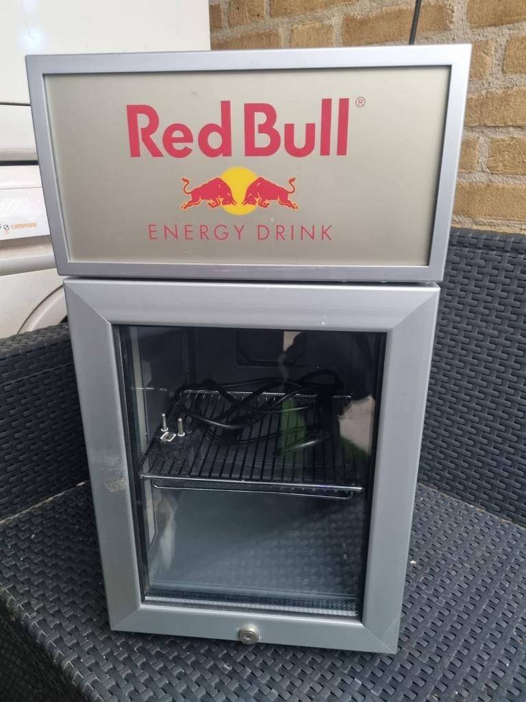 Red Bull koelkast, koeling ontbreekt, Minder dan 75 liter, Ophalen, Zonder vriesvak, Minder dan 85 cm