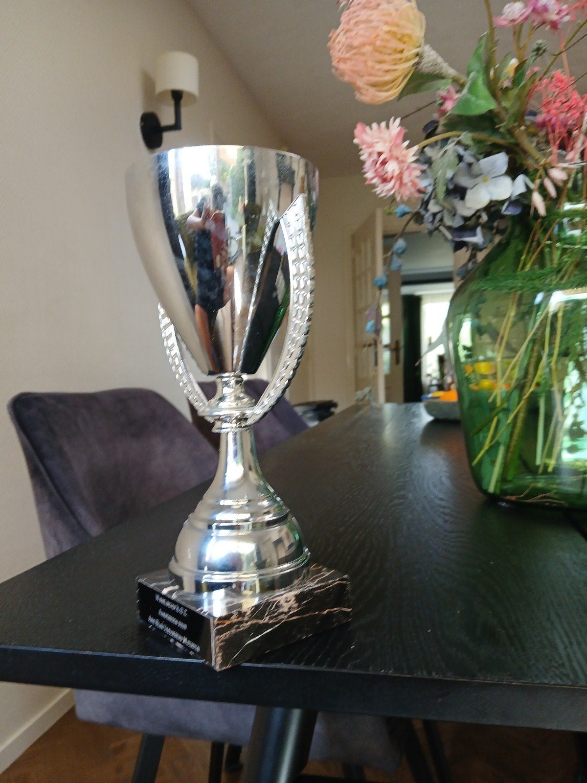 Wisselbeker niet echt zilver maar wel echte beker, Ophalen