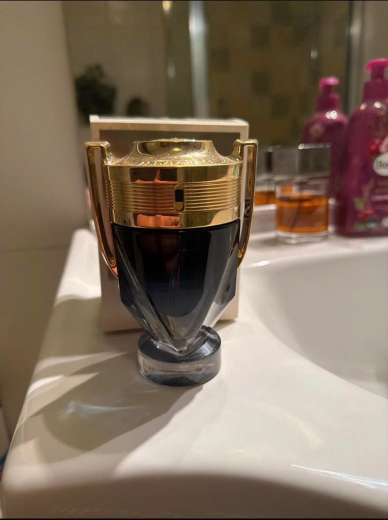 Paco Rabanne Invictus Parfum 100ml, Ophalen of Verzenden, Zo goed als nieuw