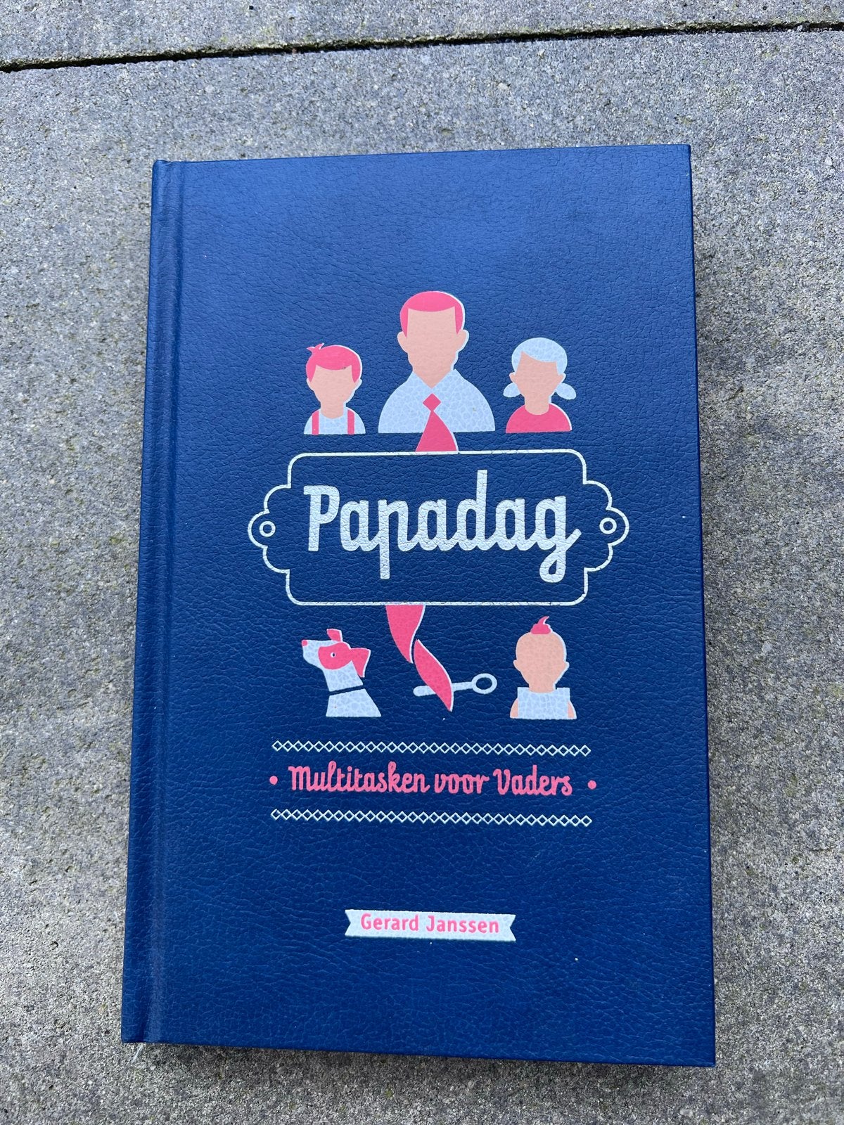 Papadag: Multitasken voor Vaders - Gerard Janssen, Ophalen of Verzenden, Nieuw, Opvoeding tot 6 jaar