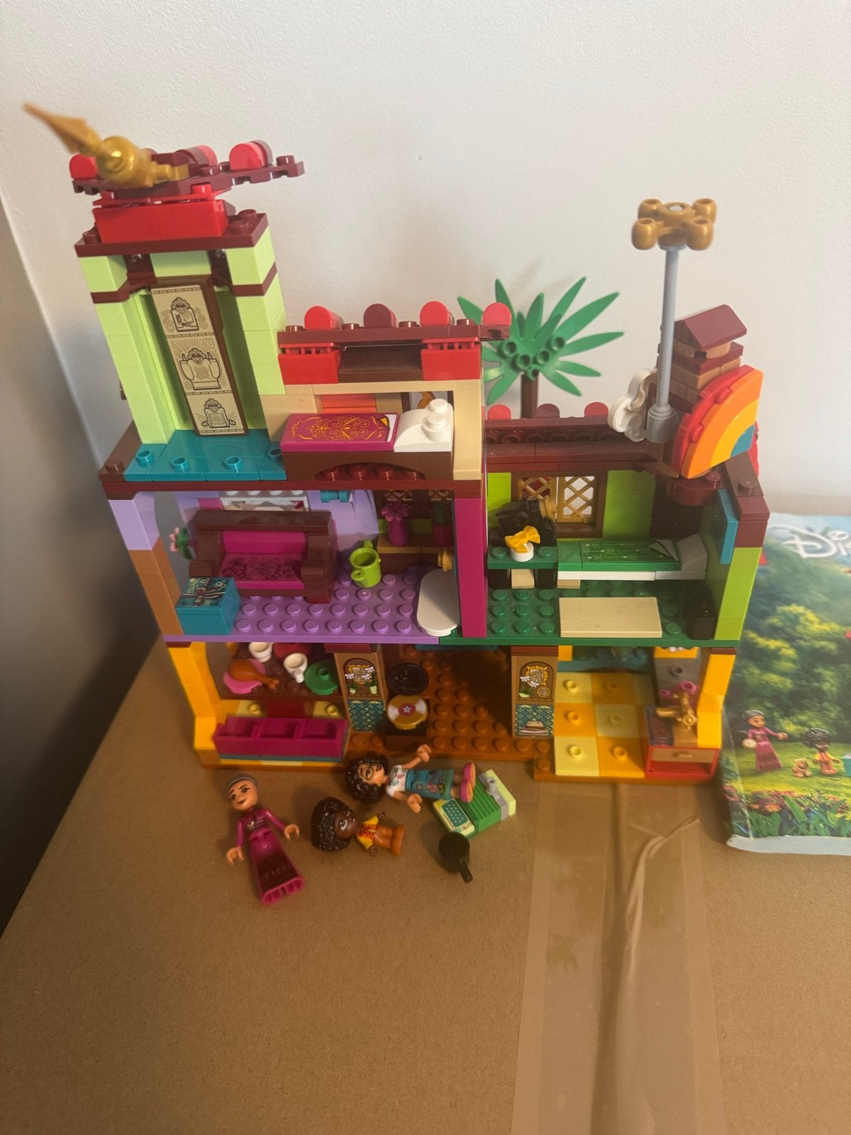 Lego 43202 Het huis van de familie Madrigal Encanto, Lego, Ophalen of Verzenden, Zo goed als nieuw, Compleet