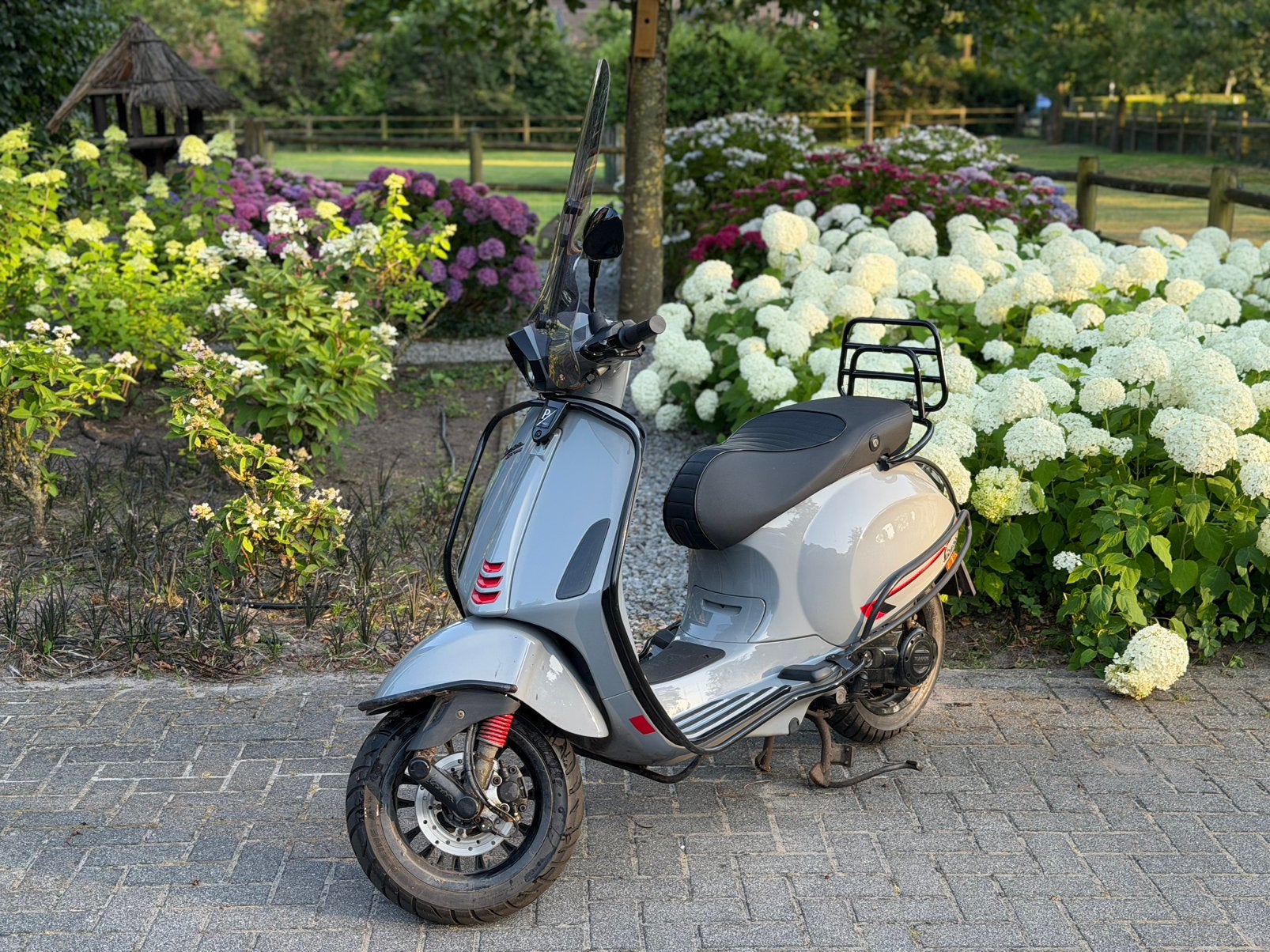 Vespa sprint | nardo grey | 45km/h | top staat |, Fietsen en Brommers, Scooters | Vespa, Ophalen, Maximaal 45 km/u, Vespa S, 49 cc