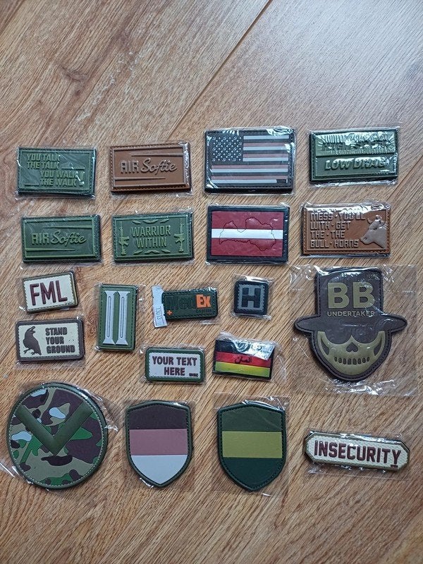 Bundel van 20 patches, Verzamelen, Ophalen of Verzenden, Overige soorten, Overige gebieden, Embleem of Badge
