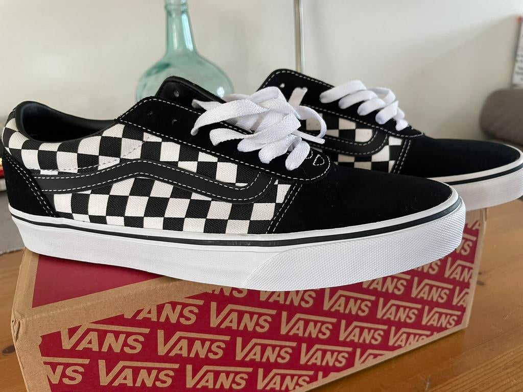 Vans checkered mt 42,5, Zwart, Nieuw, Ophalen of Verzenden, Sneakers of Gympen