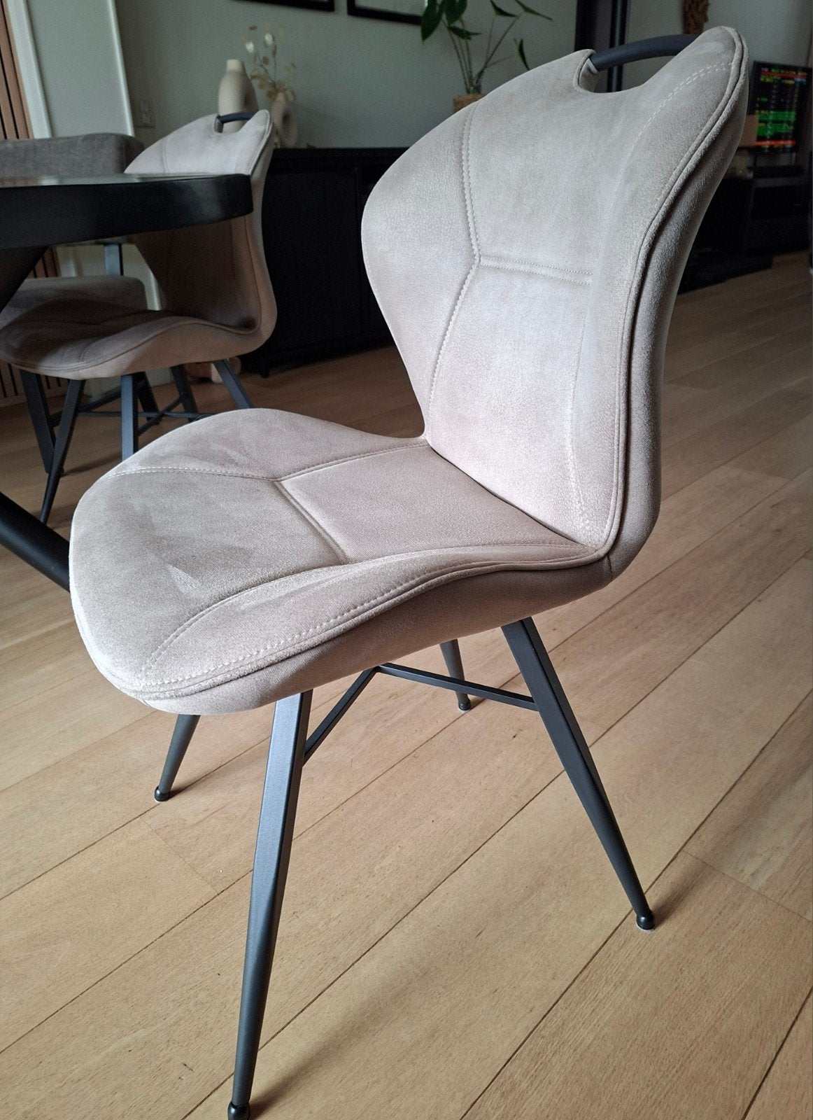 Eet kamer stoelen, Ophalen of Verzenden, Zo goed als nieuw, Grijs, Drie