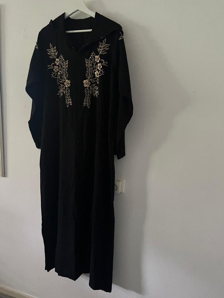 Jalabah XL, Kleding | Dames, Ophalen, Zo goed als nieuw, Onder de knie