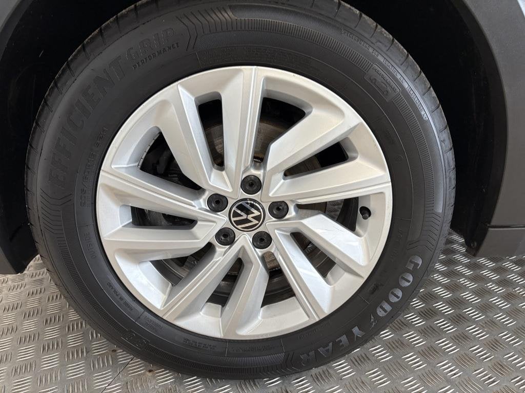 Volkswagen T-Cross 1.0 TSI Life Trekhaak, Parkeersensoren, A, Auto's, Volkswagen, Gebruikt, 95 pk, 620 kg, Wit
