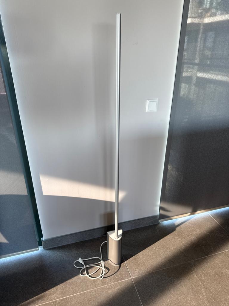 Philips Gradient Signe Vloerlamp - Zilver, Ophalen, Zo goed als nieuw, Metaal, 150 tot 200 cm