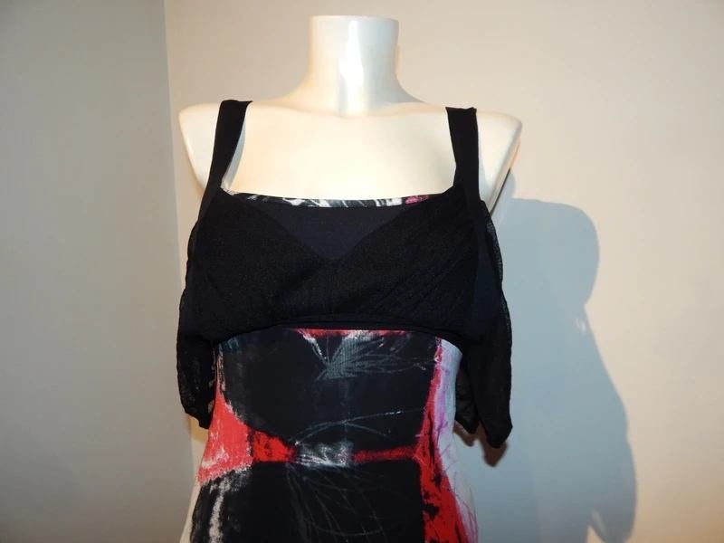 Legatte fijne jurk kleurrijke print en zwart heel apart M, Kleding | Dames, Maat 38/40 (M), Legatte, Zo goed als nieuw, Knielengte