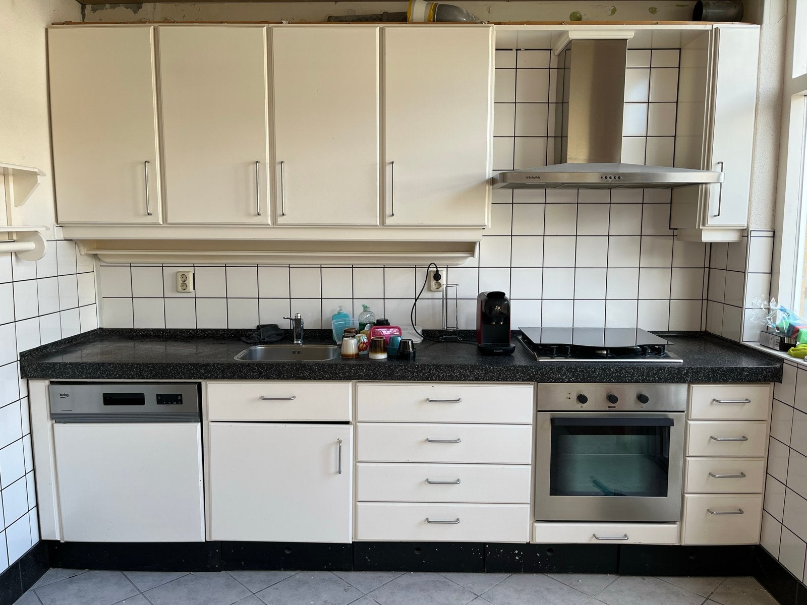 Gratis keuken met werkende apparatuur bij zelf verwijderen., Ophalen, Gebruikt, Hete lucht, 60 cm of meer