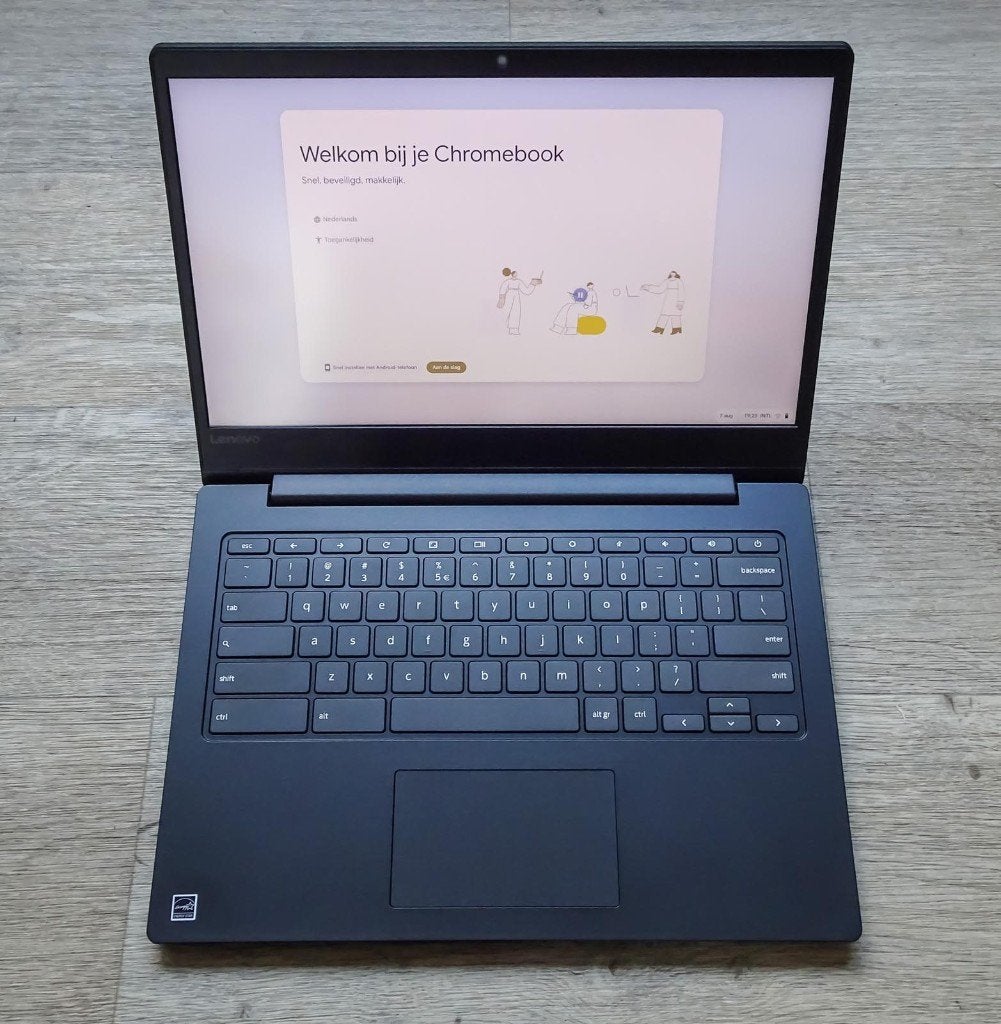 Lenovo Chromebook S330, Computers en Software, Chromebooks, 14 inch, 4 GB of minder, Ophalen of Verzenden, Zo goed als nieuw