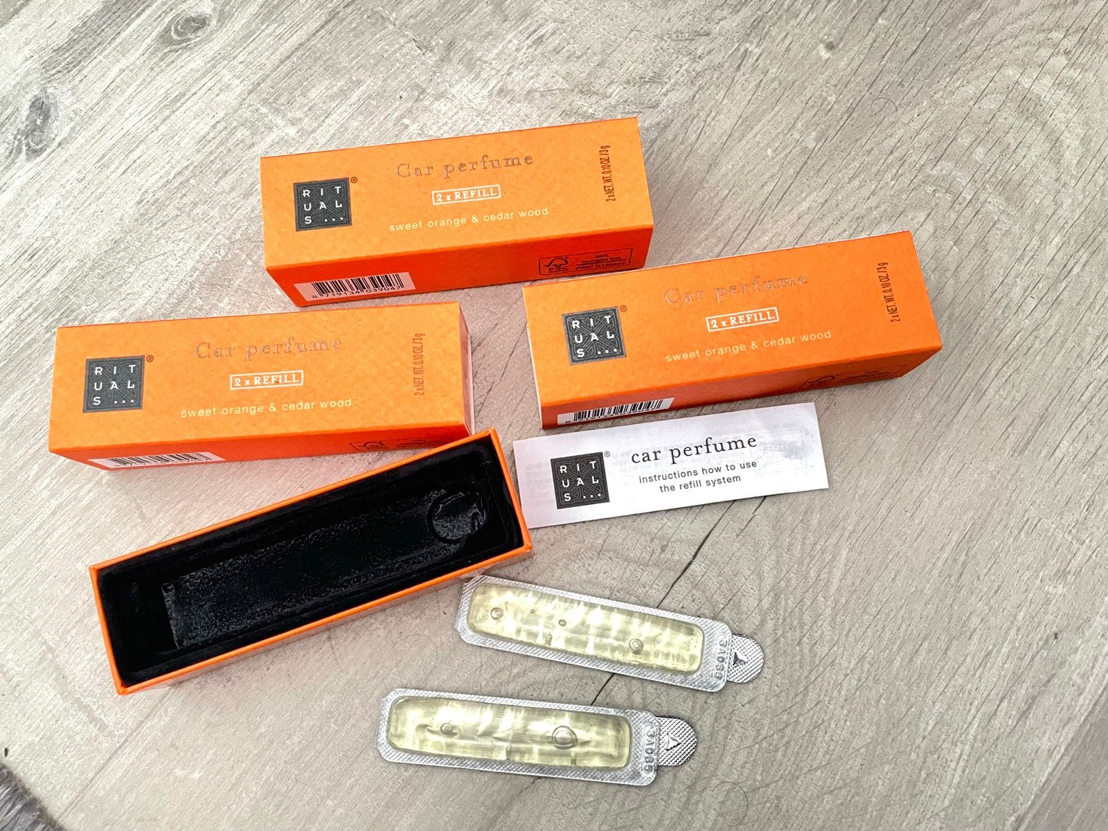 Rituals Happy buddha auto parfum 2 navullingen nieuw, Sieraden, Tassen en Uiterlijk, Uiterlijk | Parfum, Ophalen of Verzenden