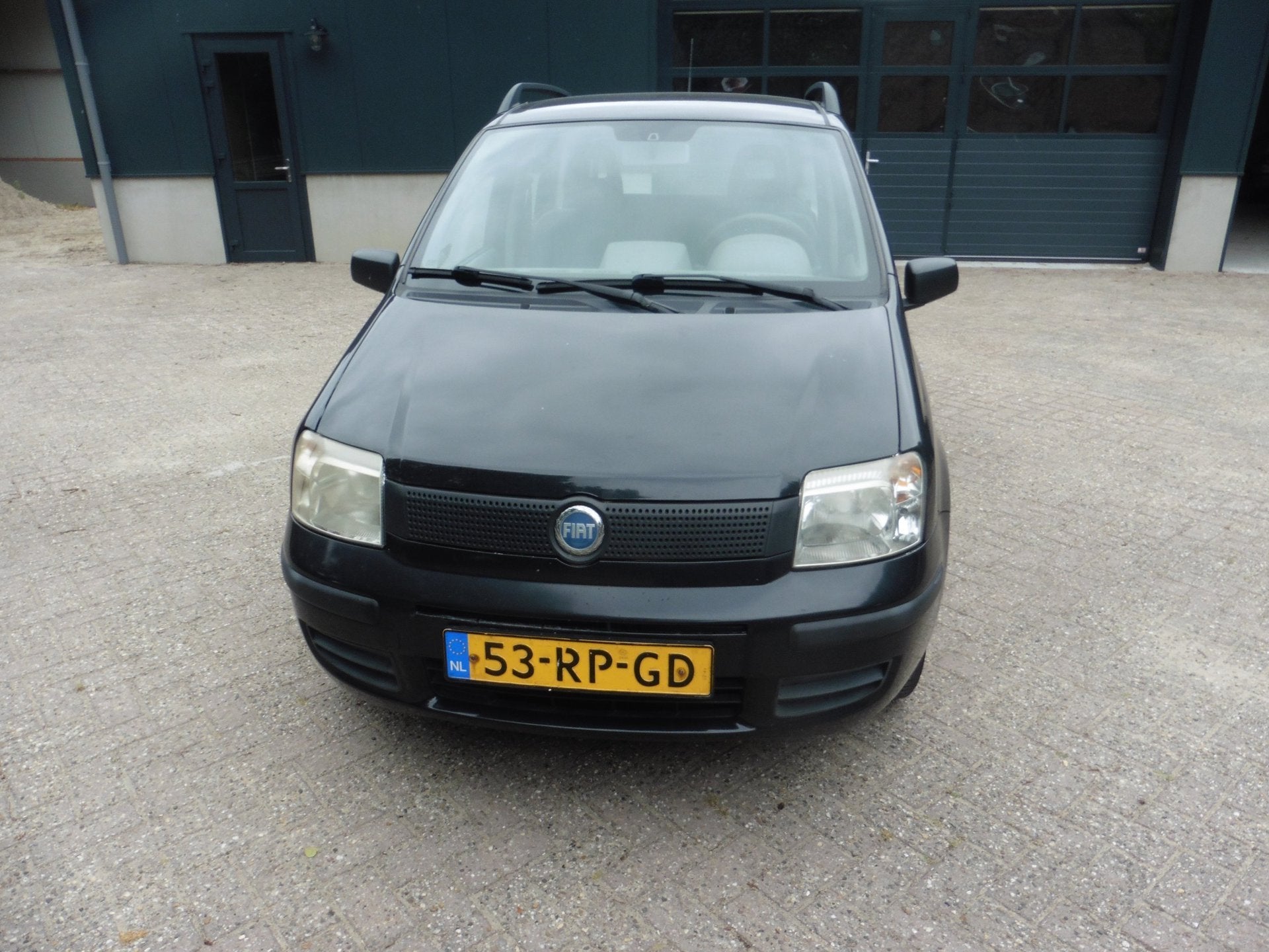 Fiat Panda 1.1 Active Plus, Voorwielaandrijving, Stof, 4 stoelen, Zwart