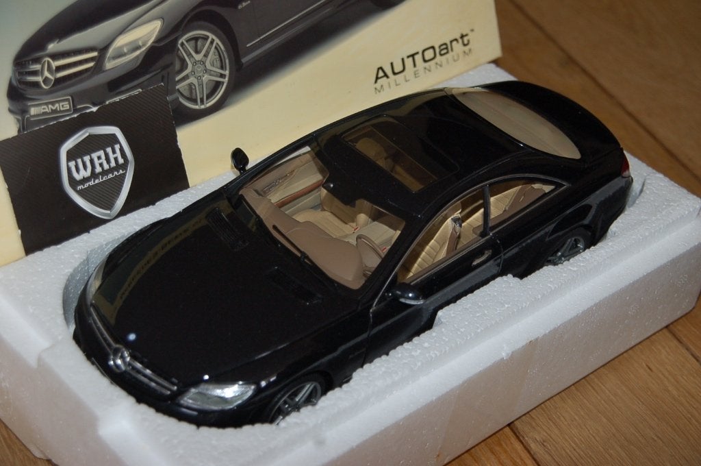 1:18 MERCEDES CL 63 AMG COUPE C216 black Autoart 76169 WRH, Hobby en Vrije tijd, Modelauto's | 1:18, Verzenden, Zo goed als nieuw