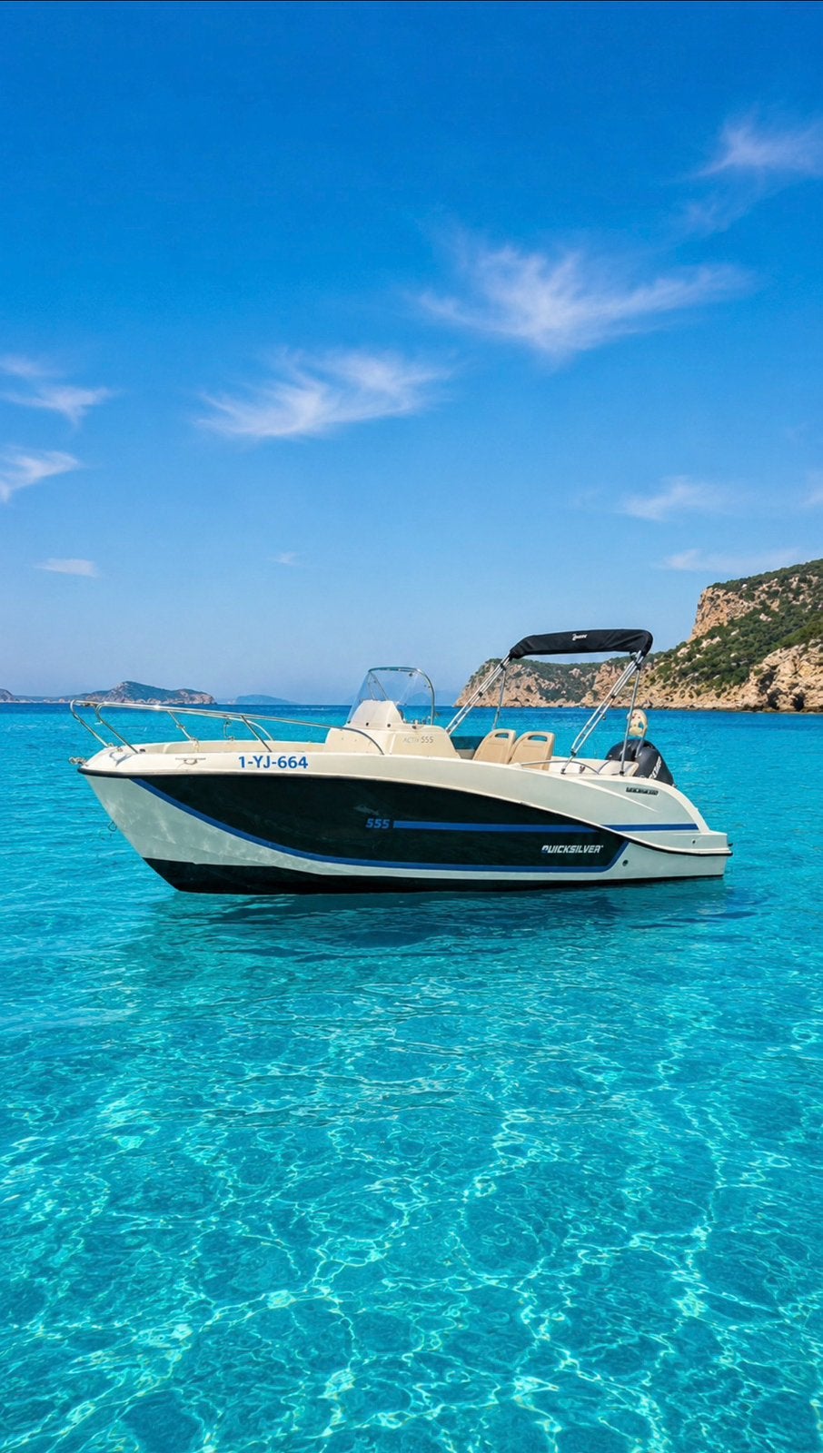 QuickSilver 555 activ open, Watersport en Boten, Vis- en Consoleboten, Ophalen, Zo goed als nieuw, Quicksilver