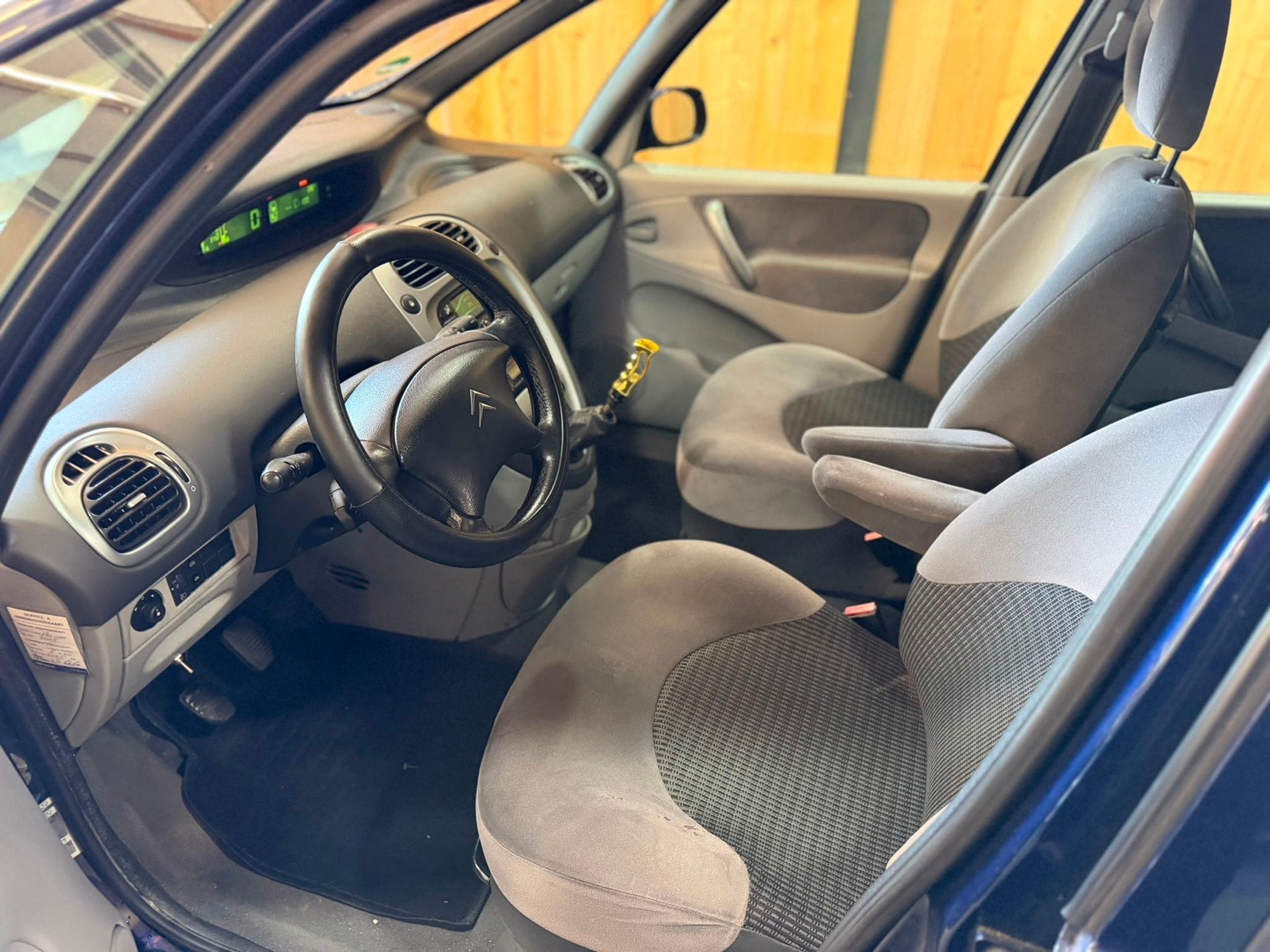 Citroen Xsara Picasso 1.6i-16V Caractère Airco APK 06-2027, Voorwielaandrijving, 4 cilinders, Blauw, Handgeschakeld