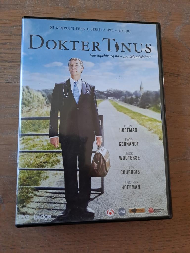 Dokter Tinus - De complete eerste serie (3 DVD Boxset), Cd's en Dvd's, Dvd's | Tv en Series, Zo goed als nieuw, Drama, Vanaf 9 jaar