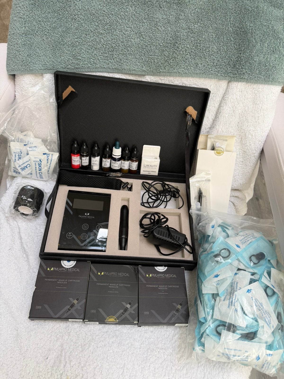 Complete pmu pakket van pmu4pro medical, Ophalen of Verzenden, Zo goed als nieuw, Handen en Nagels