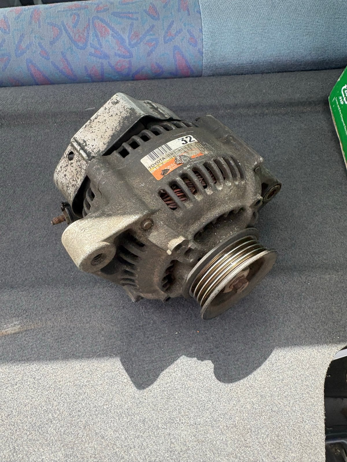 Dynamo Toyota Starlet 1997 - lager Defect, Auto-onderdelen, Motor en Toebehoren, Ophalen of Verzenden, Gebruikt, Toyota