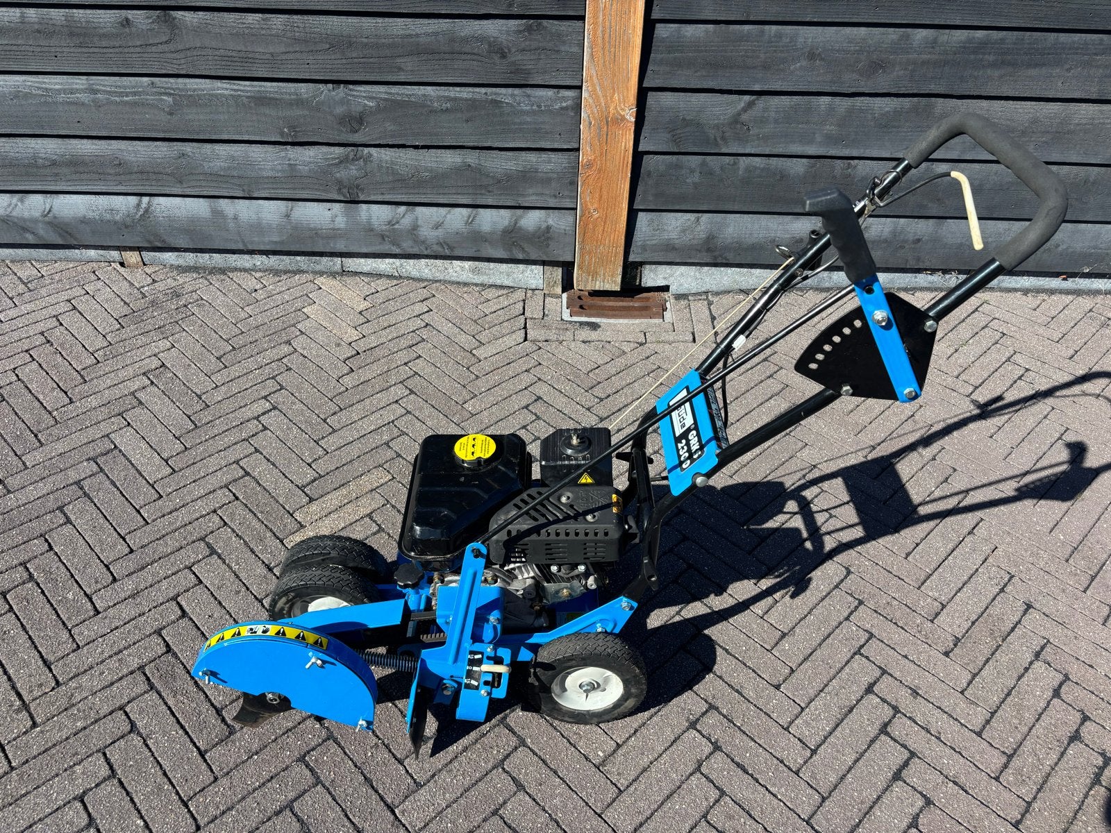 Güde GRK 2300 Benzine Graskantensnijder, Tuin en Terras, Ophalen, Zo goed als nieuw, 50 cm of meer, Benzine-grasmaaier