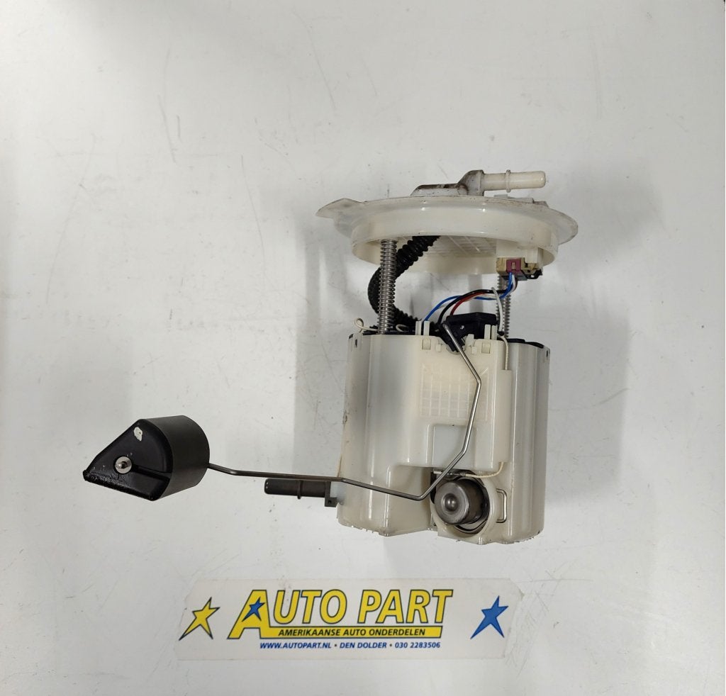 Chevrolet Camaro v8 benzinepomp 2010-2015, Gebruikt, Info@gm.com, Ophalen of Verzenden, P.O. BOX 33170 Detroit, MI 48232-5170