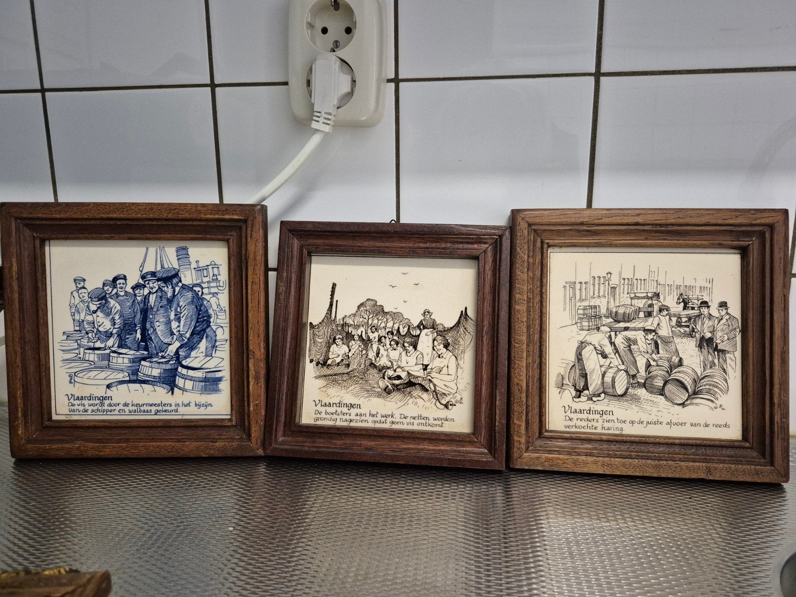 Set van 3 Vintage Vlaardingen Tegels in Houten Lijst, Ophalen of Verzenden