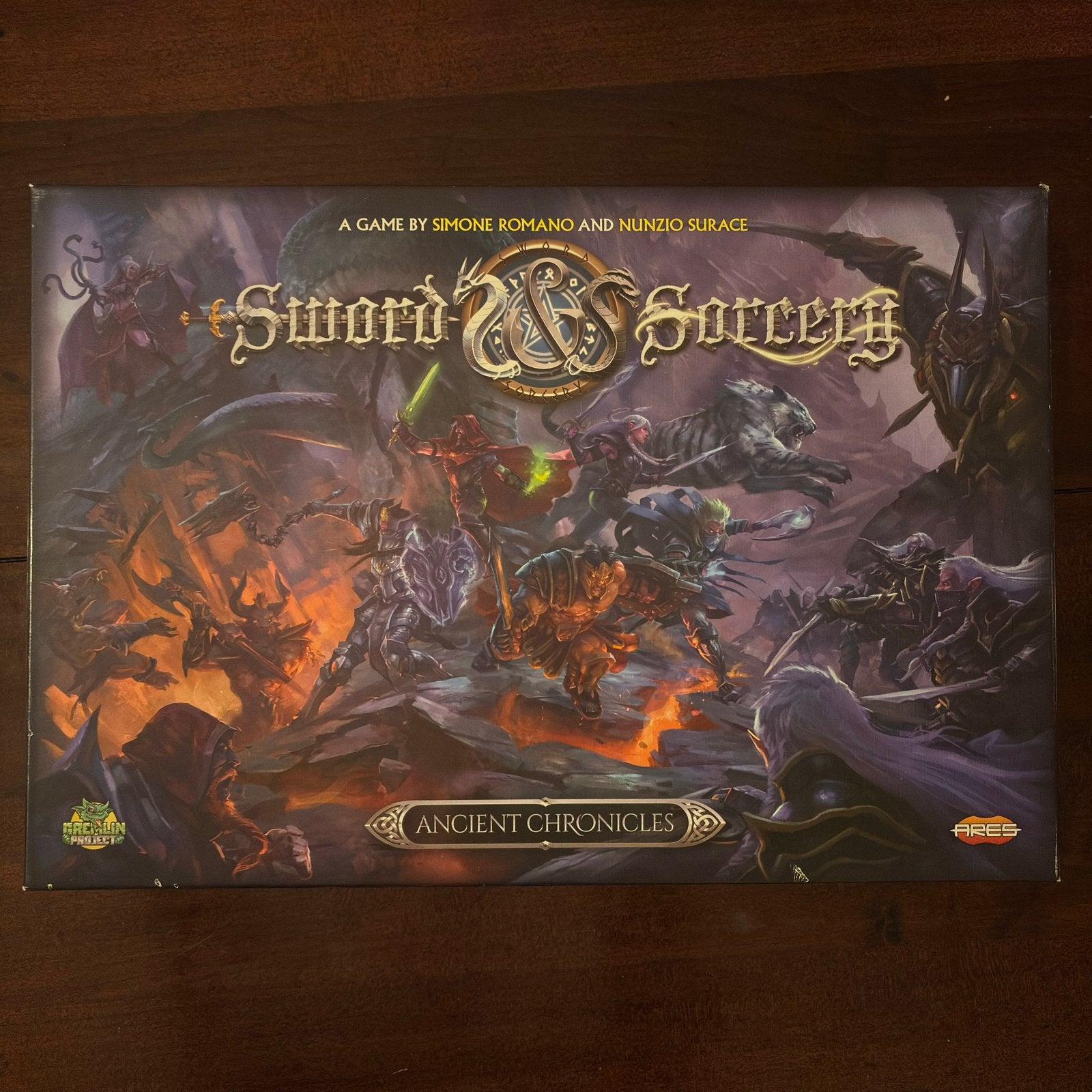Sword & Sorcery: Ancient Chronicles+Kickstart+custom insert, Een of twee spelers, Ophalen of Verzenden, Zo goed als nieuw