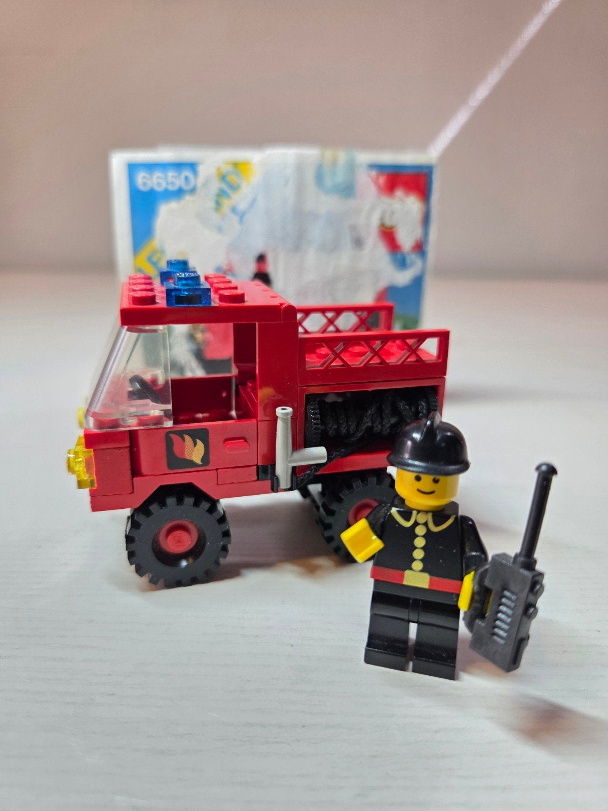 Lego 6650 - Fire and rescue van, Kinderen en Baby's, Gebruikt, Lego, Ophalen of Verzenden, Inclusief instructies