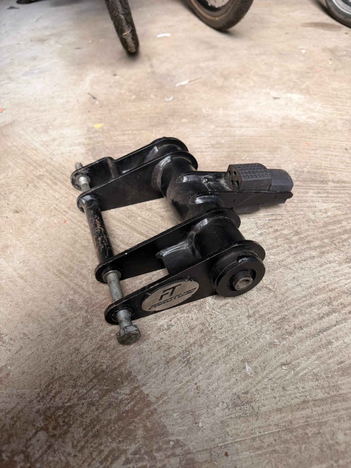 FaroTube subframe Piaggio, Ophalen