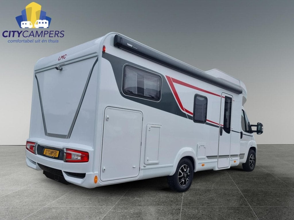 Hymer LMC TOURER H630 !! MEGA KORTING !!, Caravans en Kamperen, Campers, Standaard zit, 6 tot 7 meter, Bedrijf, Koelkast