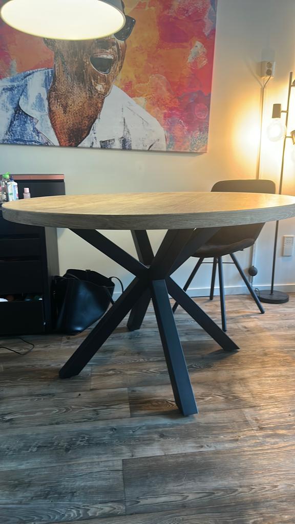 Ronde tafel kwantum BRESSANO 120cm, Ophalen, 100 tot 150 cm, Rond, Zo goed als nieuw