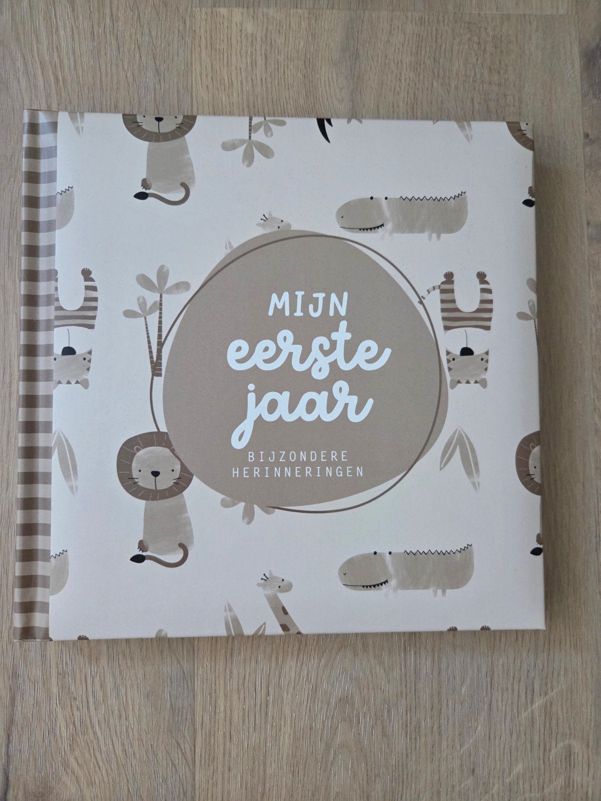 Invulboek: Mijn Eerste Jaar - Baby Herinneringen, Ophalen of Verzenden, Nieuw