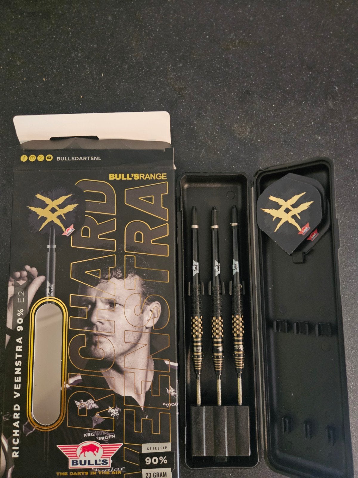 Richard Veenstra Darts E2 23 gram - Bull's Range, Ophalen of Verzenden, Nieuw, Pijlen